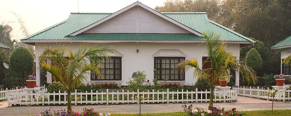 Hotel United-21 Grassland Bagori Esterno foto